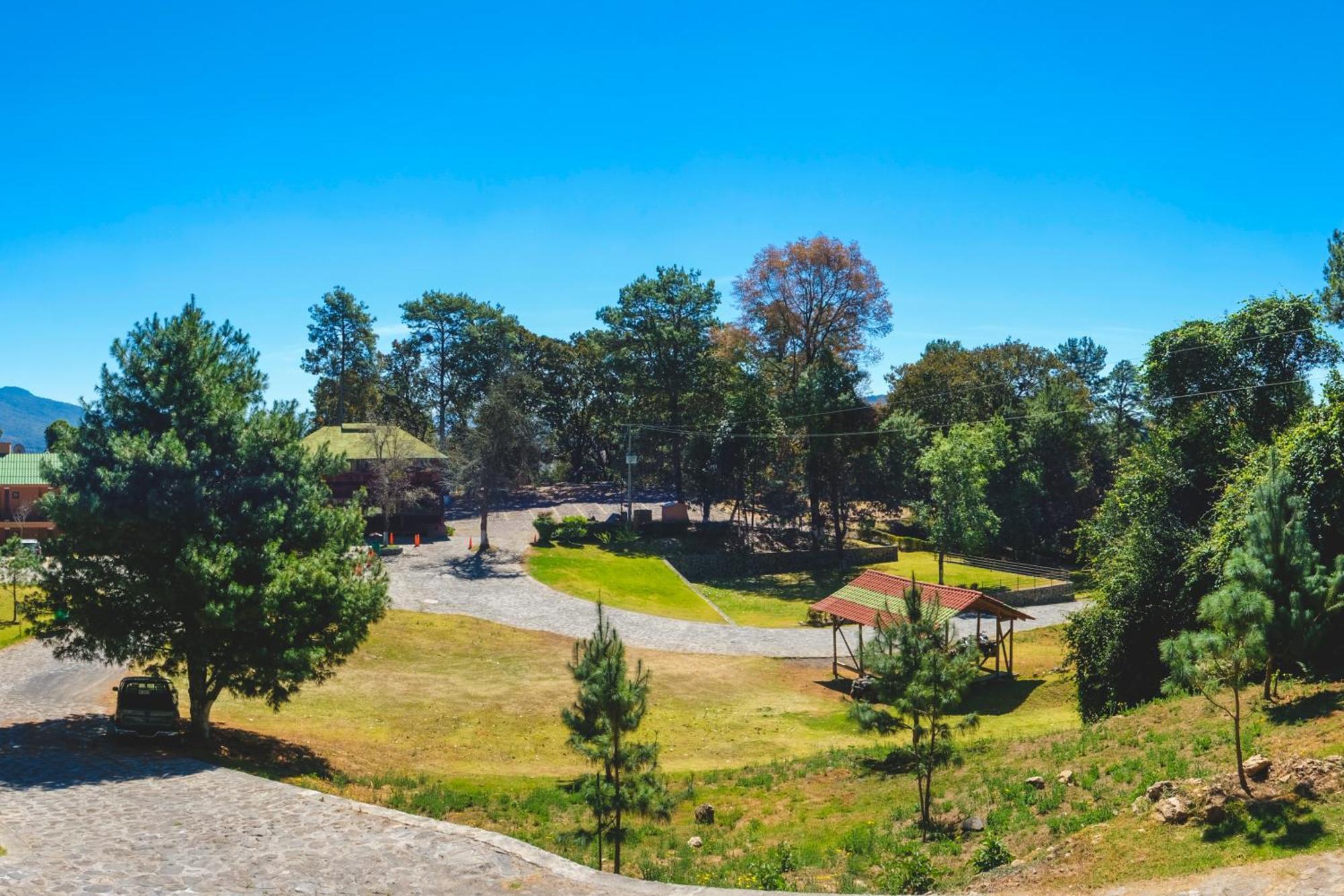 Zirahuen Forest And Resort Dış mekan fotoğraf