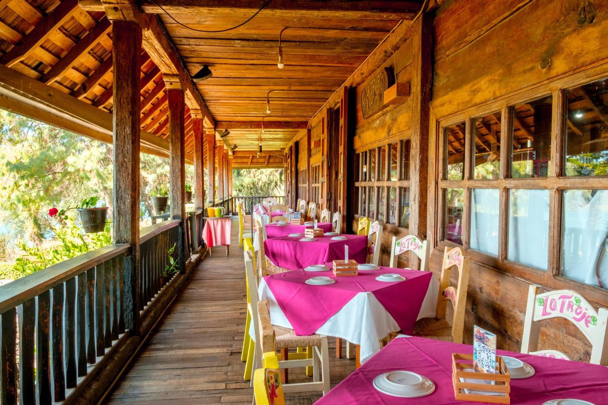 Zirahuen Forest And Resort Dış mekan fotoğraf